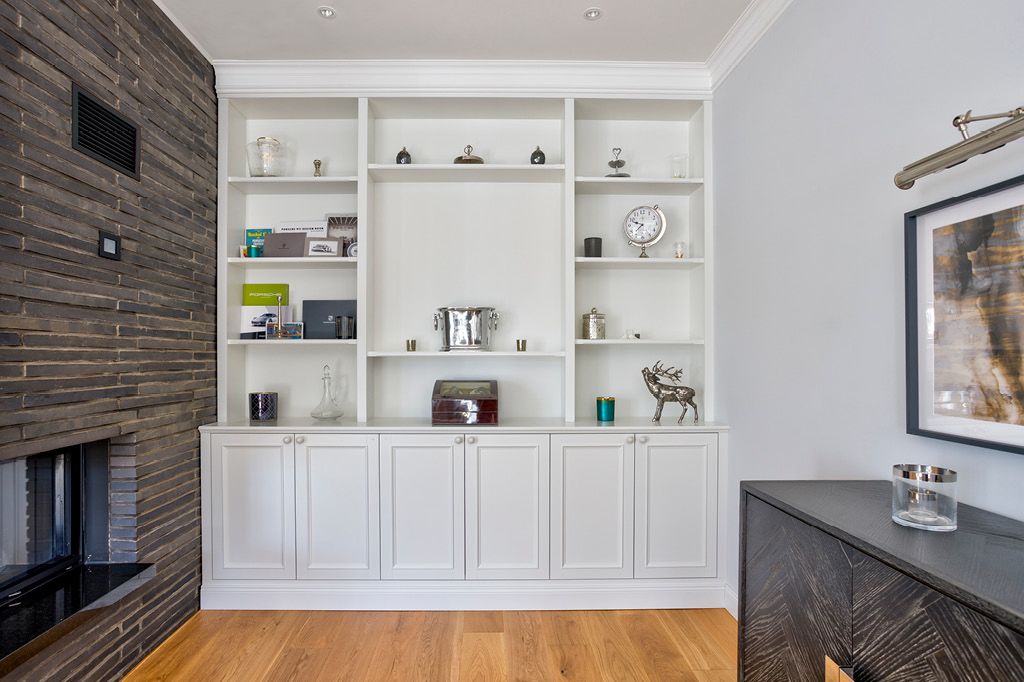 Wohnwand Einbauschrank Regalwand  vom Tischler aus Hamburg Wohnzimmerregal Möbeltischler